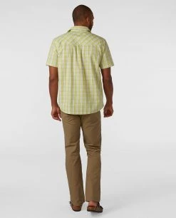 Stio Men's Curtis Camp Shirt SS 36 Stio Men's Curtis Camp Shirt SS -Hot Sale Stio Store M Curtis Camp Shirt SS Forage Green Plaid 4