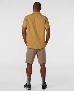 Stio Men's Hagen Trail Shirt 43 Stio Men's Hagen Trail Shirt -Hot Sale Stio Store M Hagen Trail Shirt Amber Resin Plaid 6