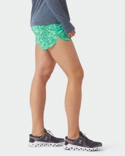 Stio Women's Second Light Short 58 Stio Women's Second Light Short -Hot Sale Stio Store W Second Light Short Forest Canopy Camo 5 Bottom